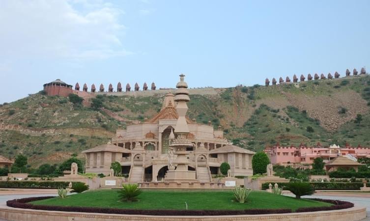 Nareli Jain Temple Overview