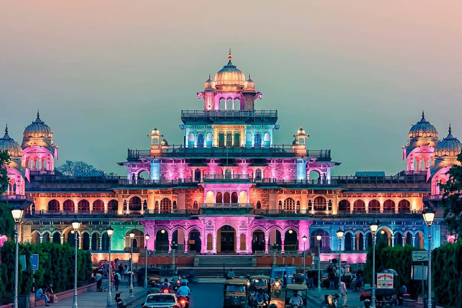 Jaipur Evening Guided Walking Tour with Tuk Tuk Ride