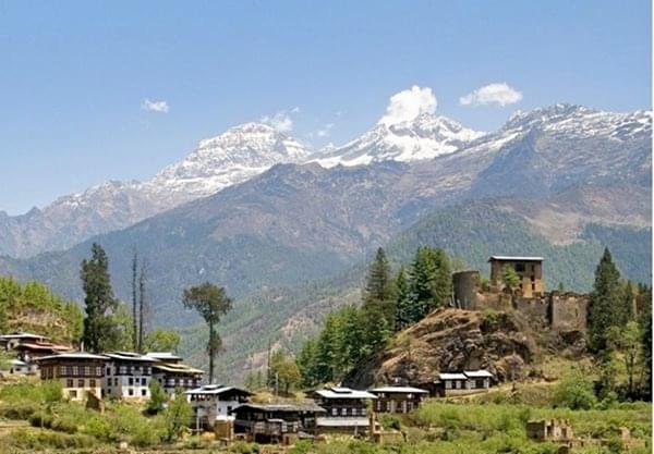 Escape to Bhutan | Free Punakha Dzong Excursion Image