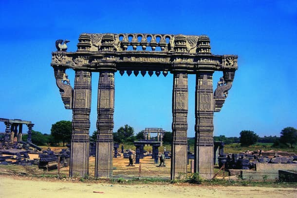25 Places to Visit near Hyderabad | Weekend Getaways from Hyderabad