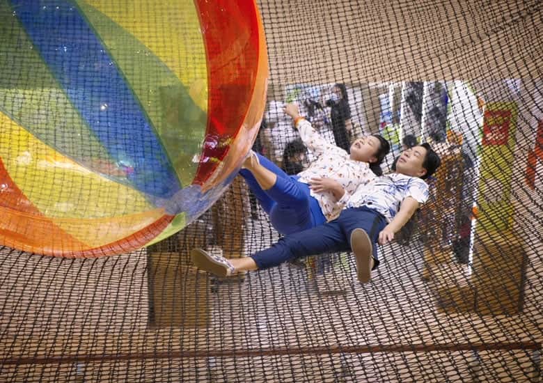 Lying On The Nets