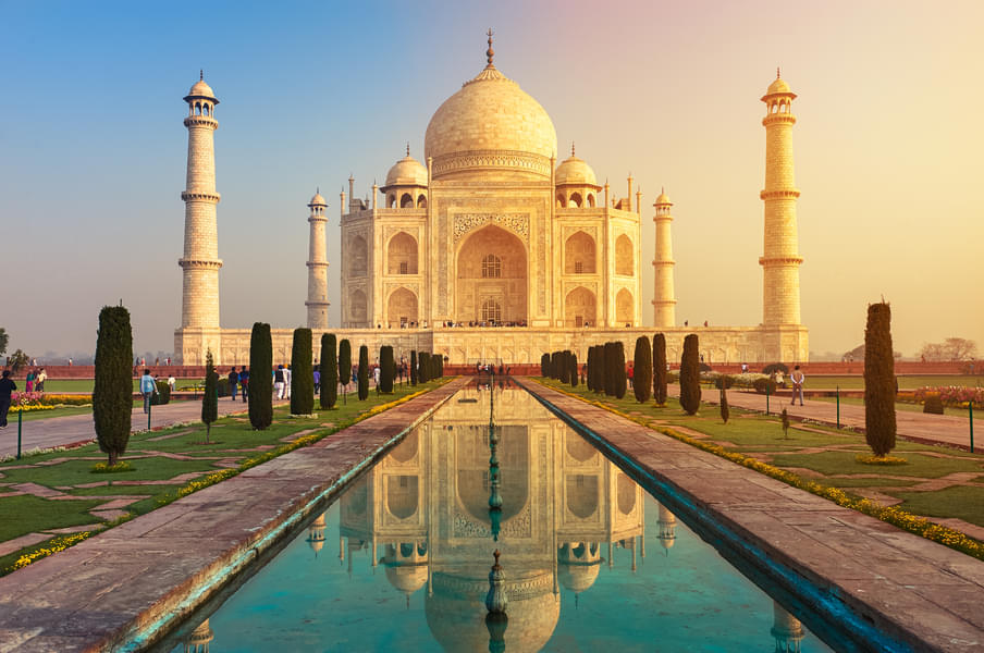 Agra Day Tour from Delhi Image