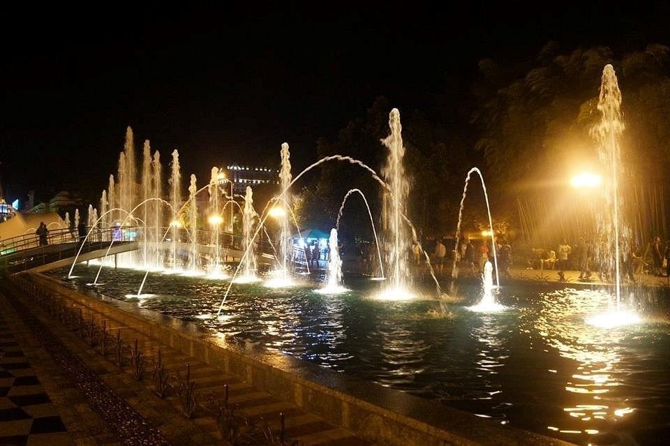 Dancing Fountains Overview