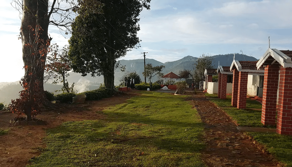 Hilltop Cottage Stay With Waterfall Views in Ooty Image