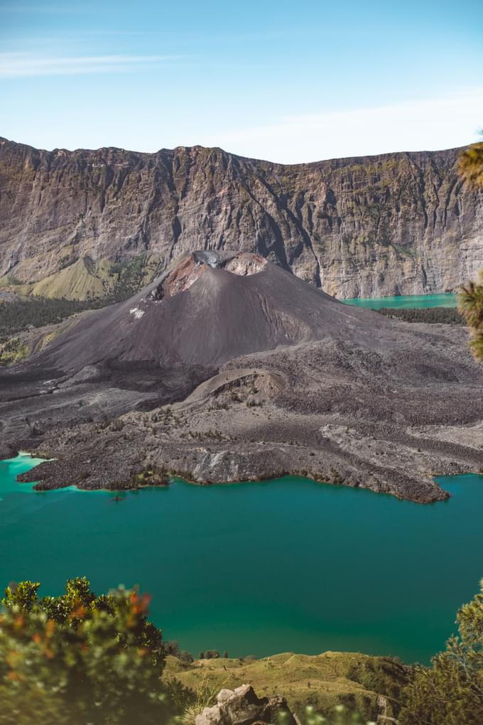 Golden Circle, Kerid Volcanic Crater, and Blue Lagoon Day Trip from Reykjavik