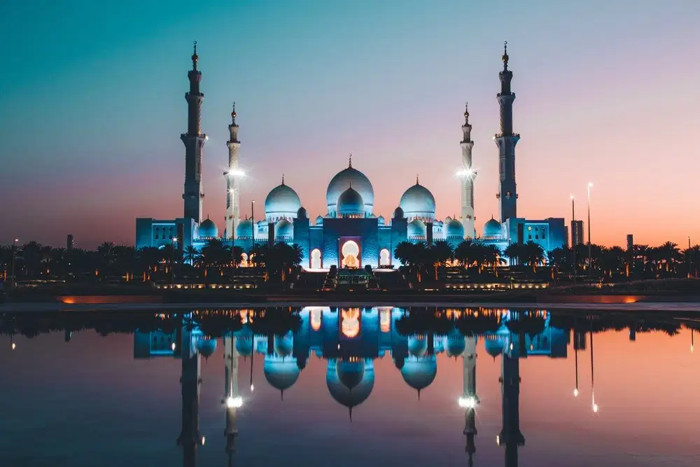 Sheikh Zayed Grand Mosque Guided Tour, Abu Dhabi