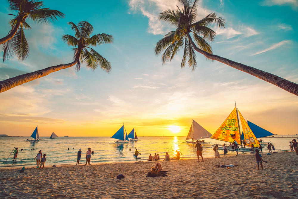 5 Days Budget Tour Package of Philippines