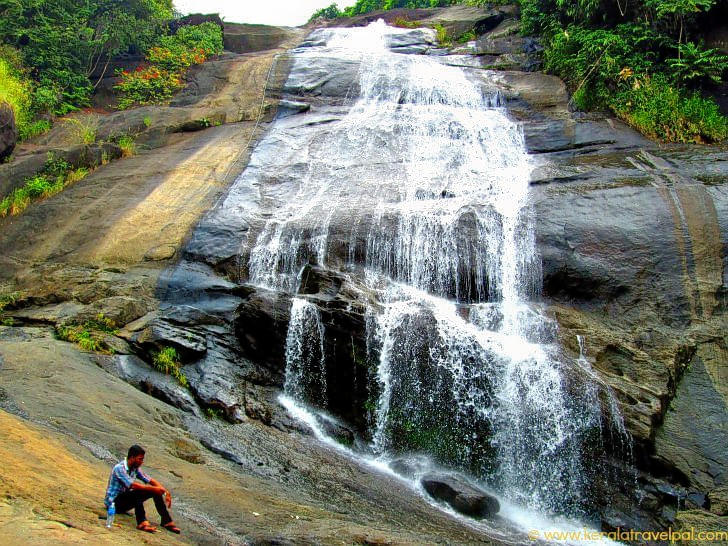 Thusharagiri Waterfalls Overview