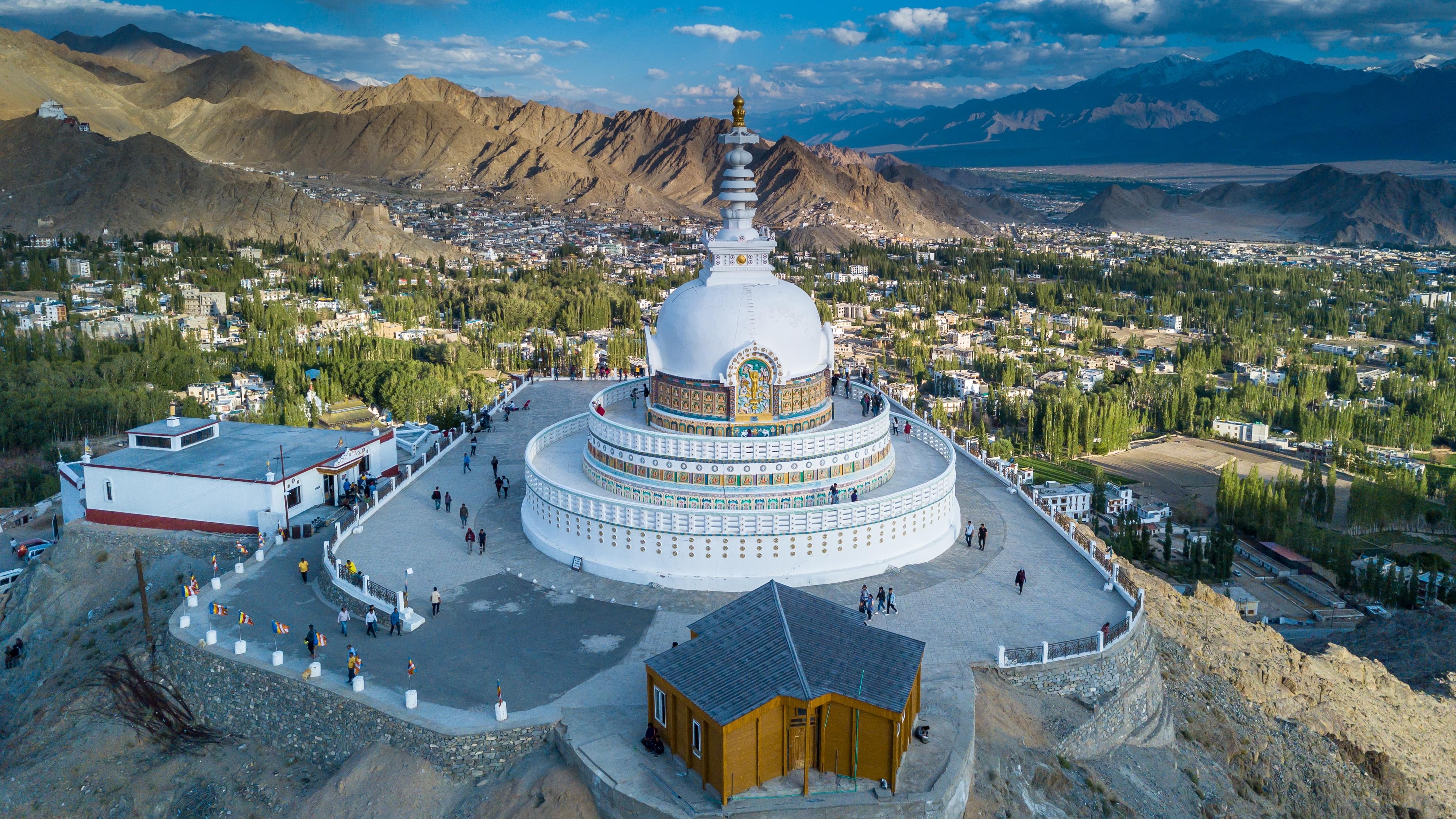 Structure of Shanti Stupa