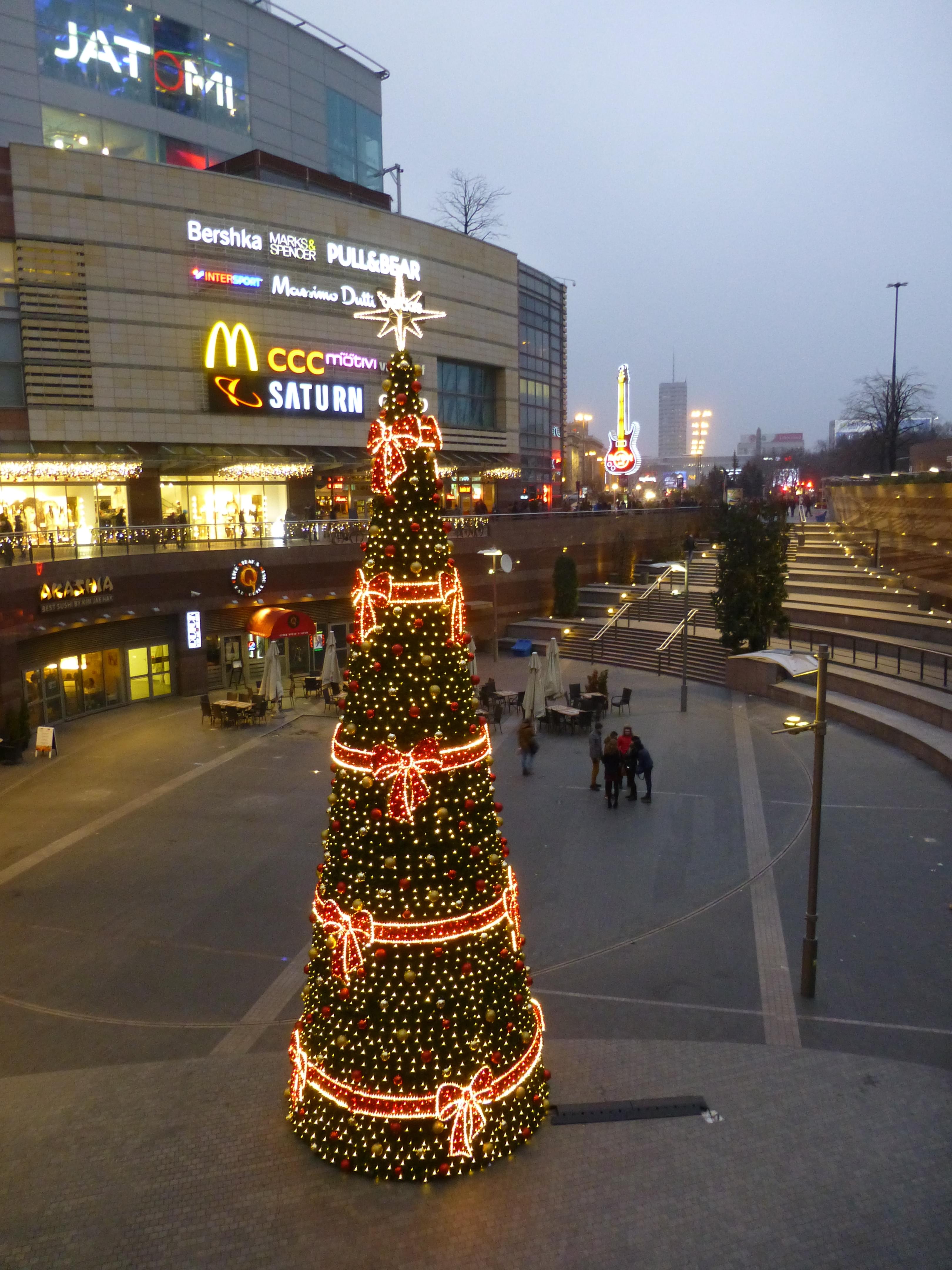 Partake in gym sessions and cultural events