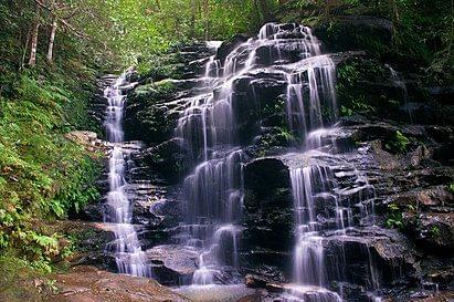 Wentworth Falls sydney.jpg