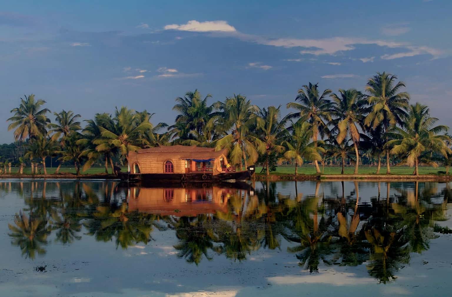 Kerala Delight | Discover the Charm of Backwaters