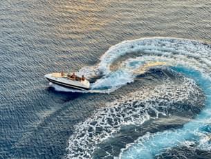 Speedboat Ride in North Goa