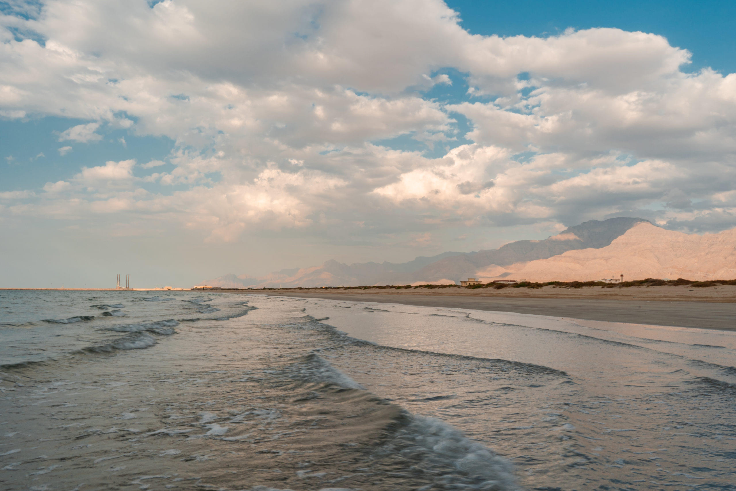 Al Rams Beach Overview