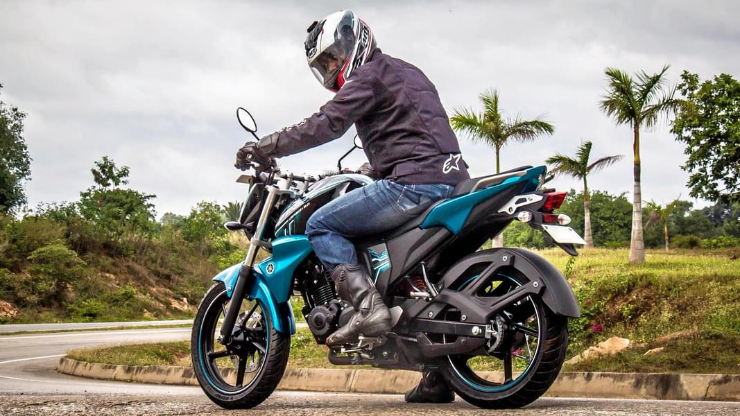 Bike Rental in Mumbai Image