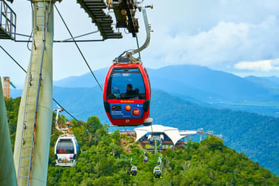 Glass Bottom Gondola Ticket + Express Lane Admission (Non - Malaysian)