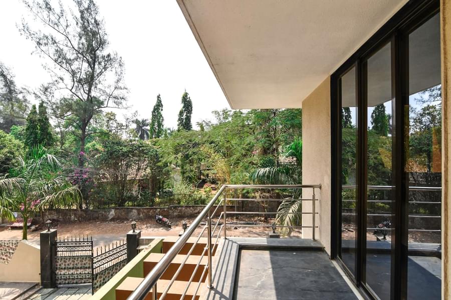 A Cozy Villa With A Private Pool In Lonavala Image