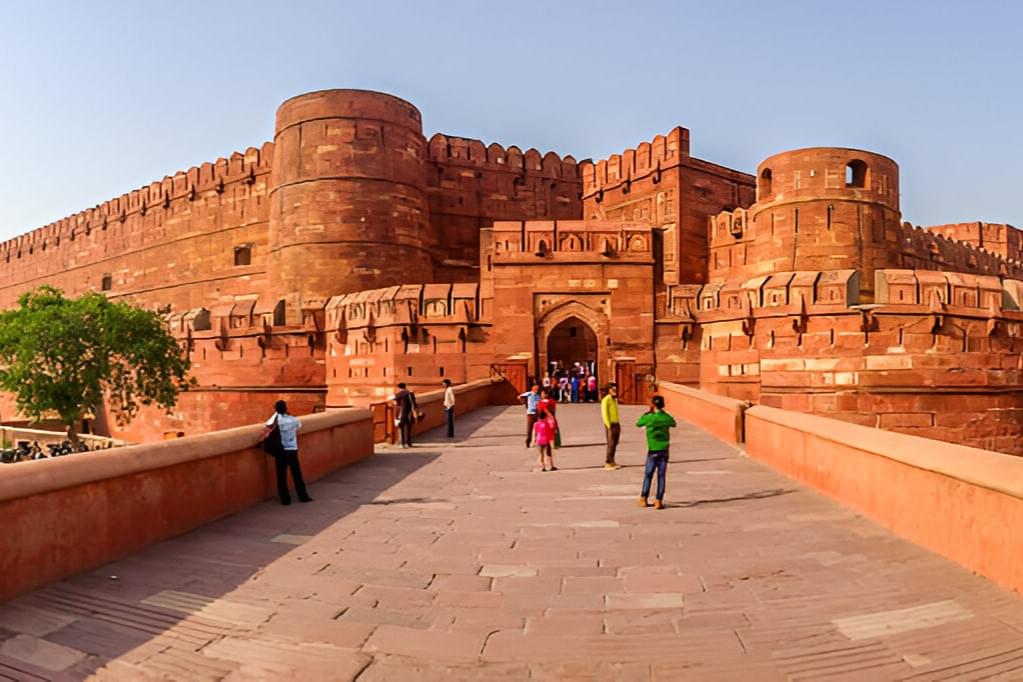 Agra Fort Walking Tour