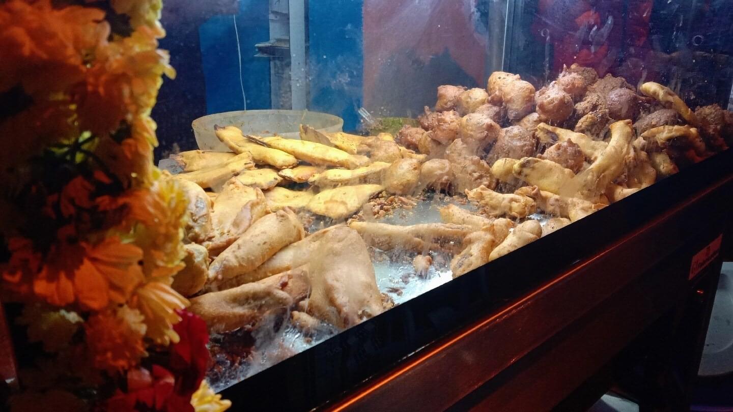 Taste Varieties of bhajjis at Sri Swamy Bajji Centre