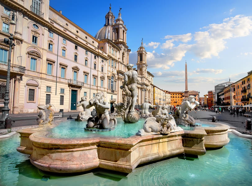 See the exceptional fountain of Piazza Navona