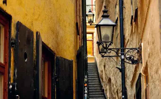 Stockholm: Christmas Spirit Walking Tour