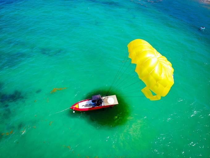 parasailing