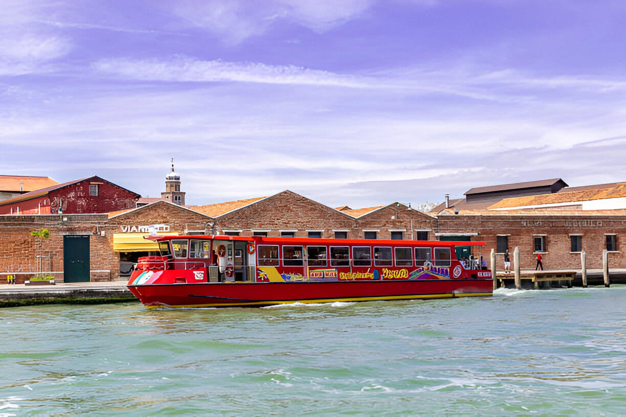 Hop-On Hop-Off Sightseeing Boat