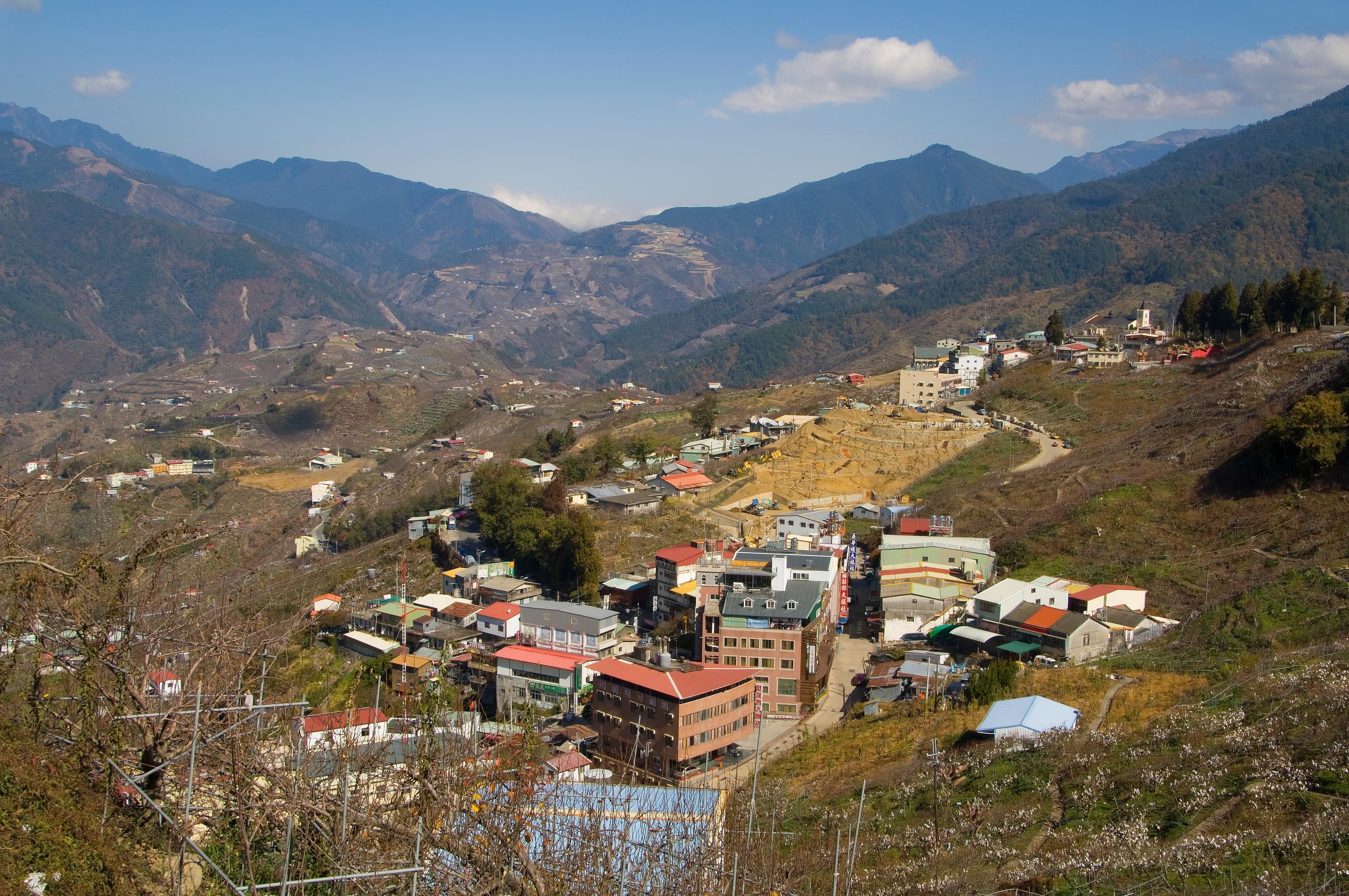 Huanshan Tribal Village Overview