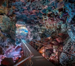 2ys5anizl2uz1ewxkzczlvm2pwnq lava