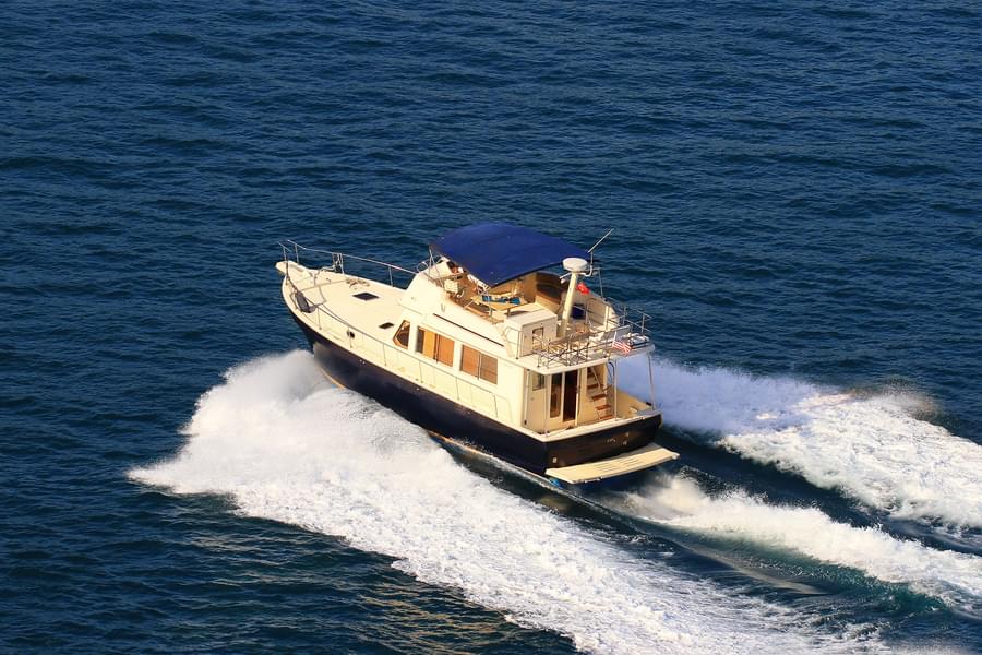 Bosphorus Luxury Yacht Tour