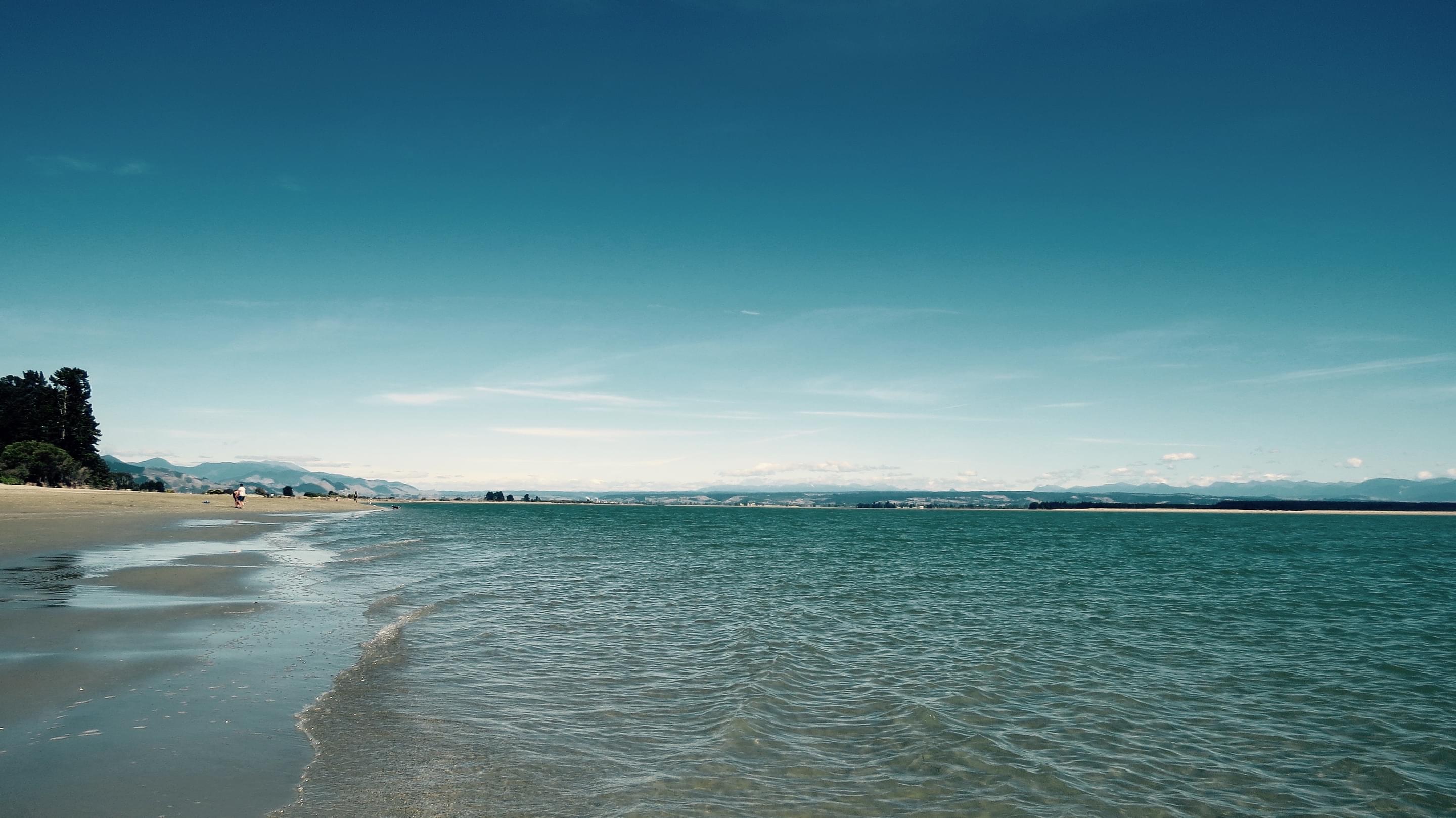 Tahunanui Beach Overview