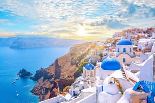 Highlights of Santorini with Wine Tasting and Oia Sunset Tour