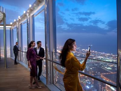 Get access to lounge at Burj Khalifa