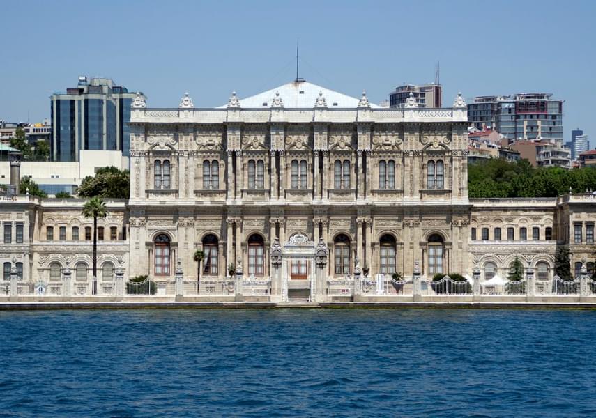 DOLMABAHCE PALACEo.jpg