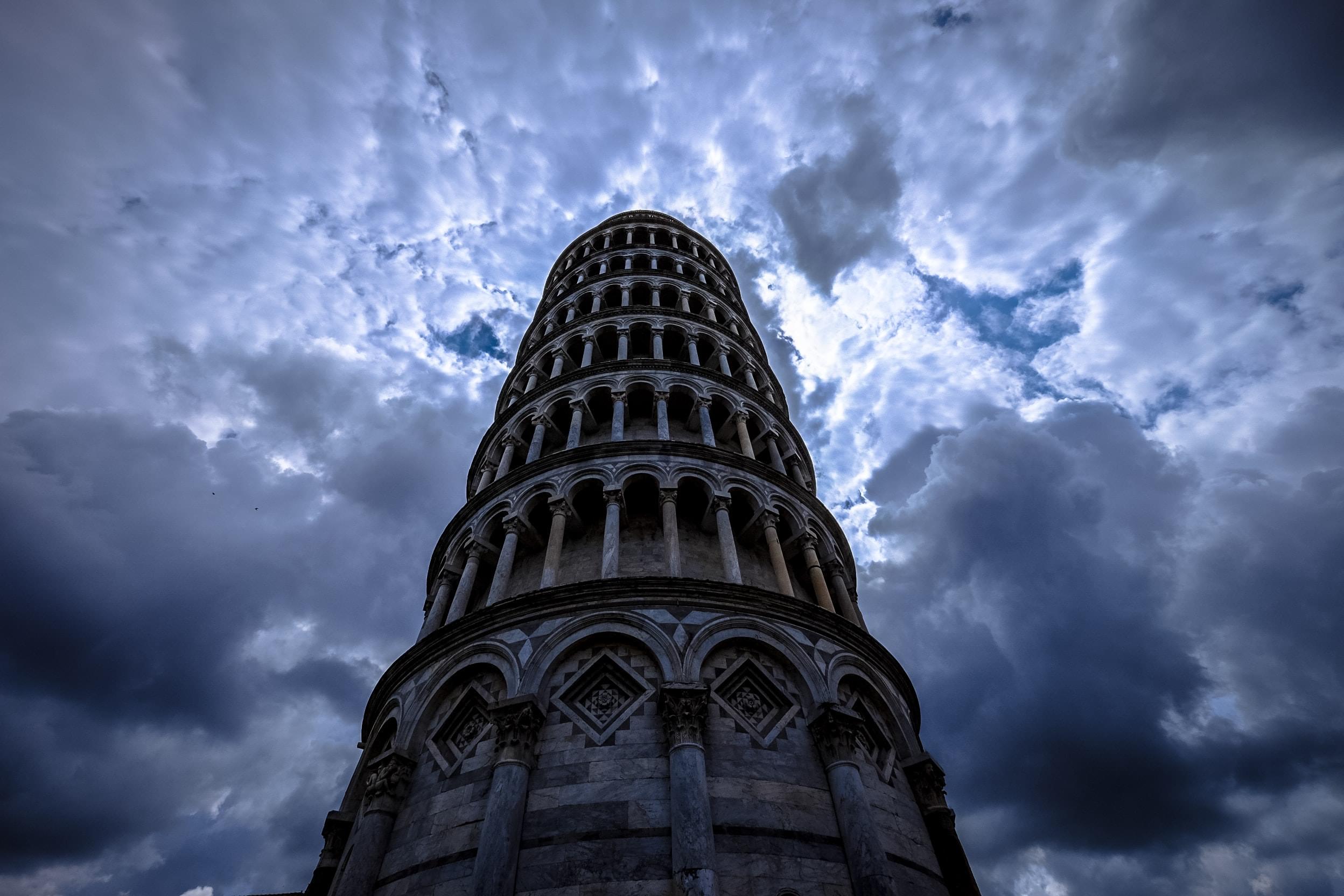 Leaning Tower of Pisa Night view