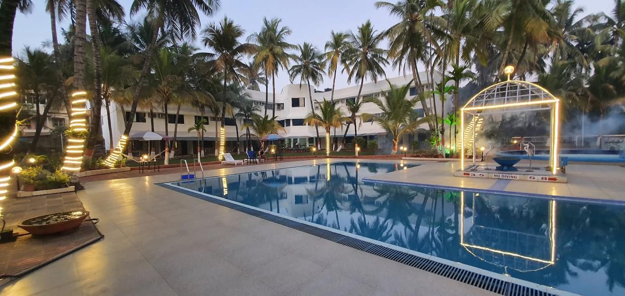 Coconut Ivy Resort Image