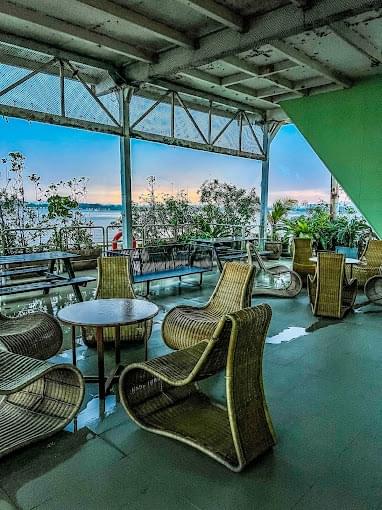 Smith Marine Floating Kelong Restaurant