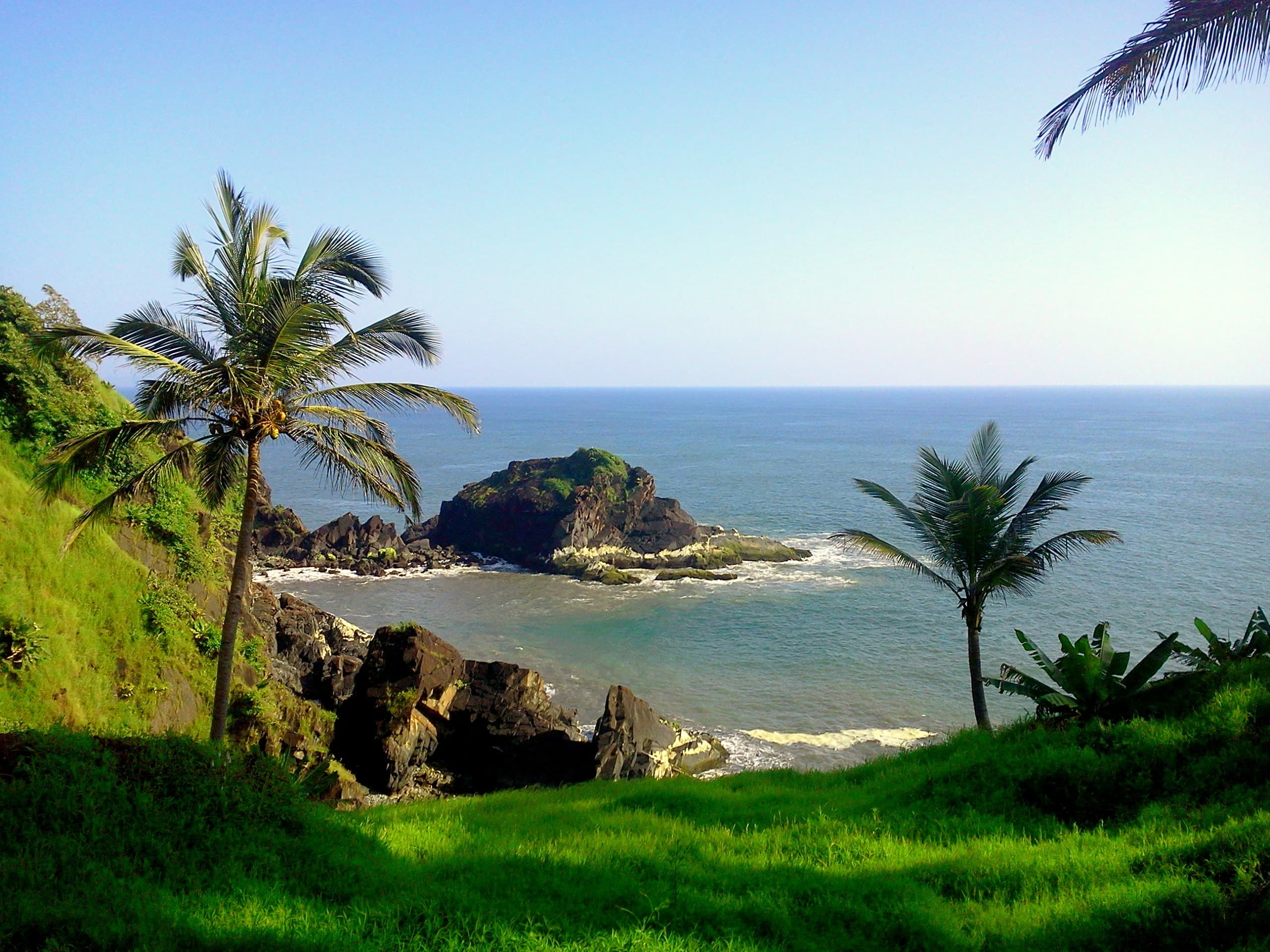 Canaiguinim Beach Overview