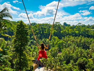 Experience jungle swing in Bali