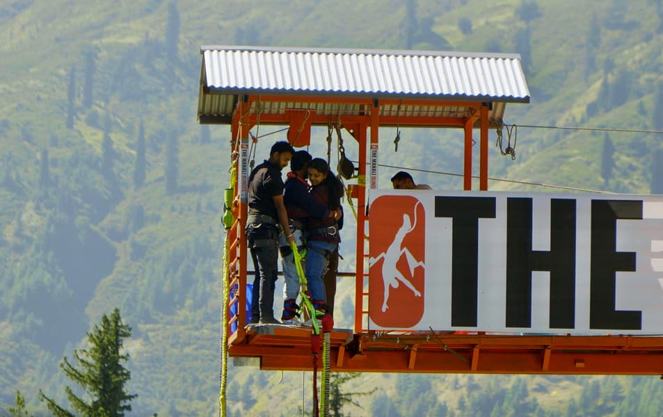 Bungee Jumping In Manali Image