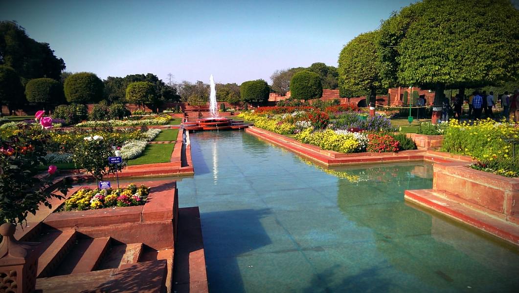 Mughal Garden Visit, Delhi Image