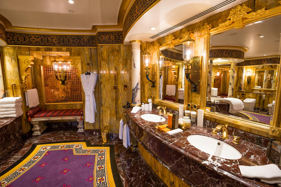 Get to see the luxurious bathroom of the royal suite
