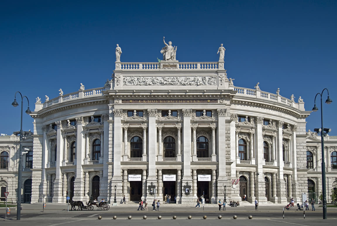Wiener Royal Orchester (The Royal Theatre)