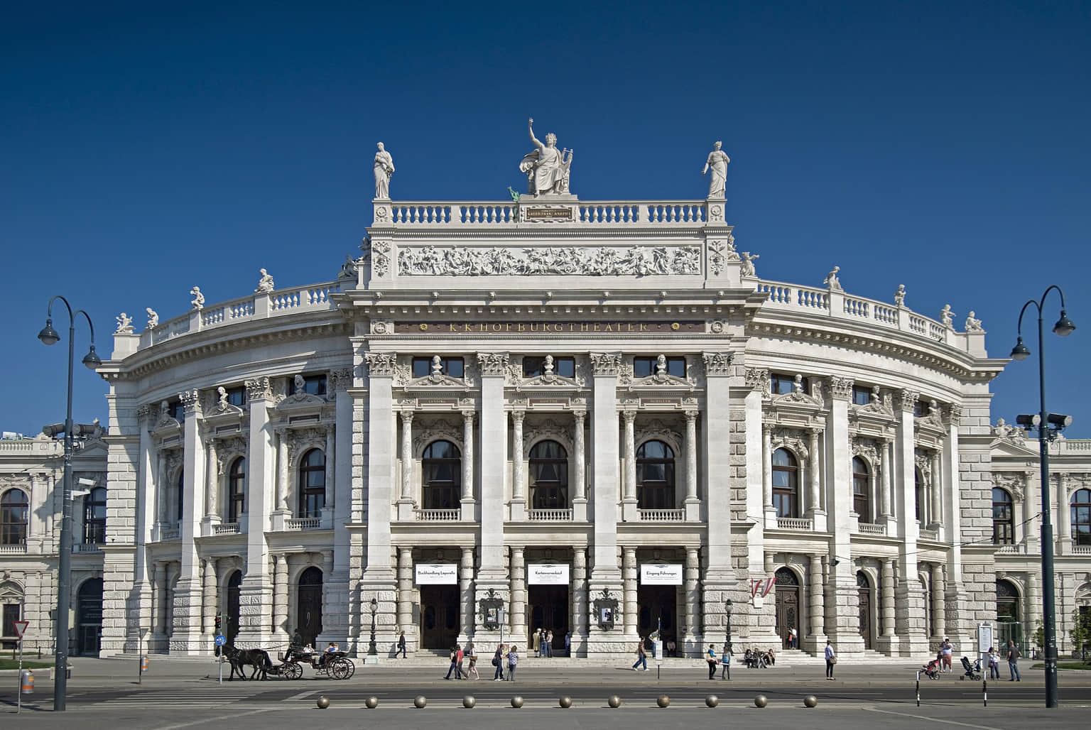 Wiener Royal Orchester (The Royal Theatre)
