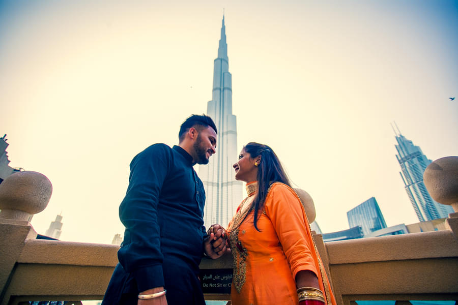 Romantic Couple Photoshoot in Dubai Image