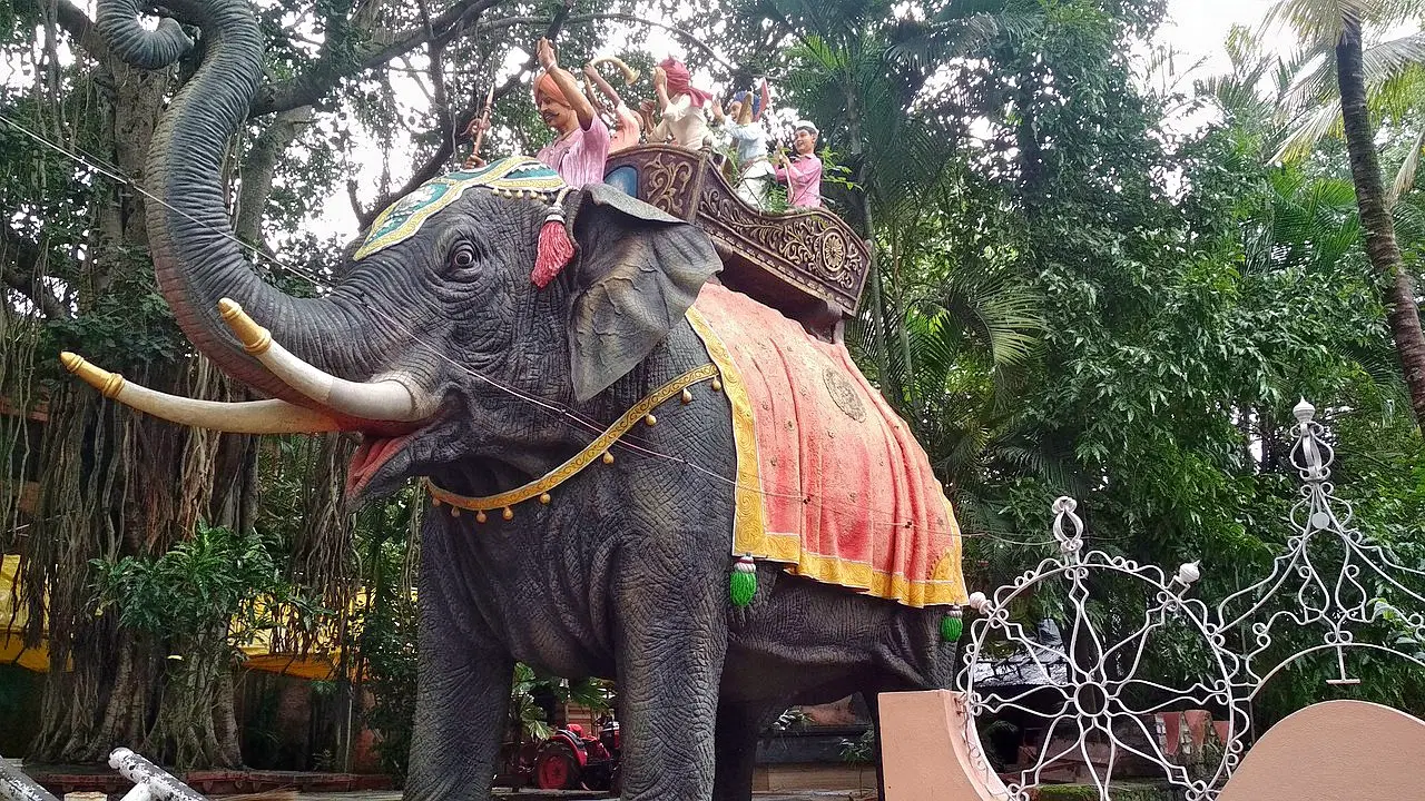 Siddhagiri Gramjivan Museum