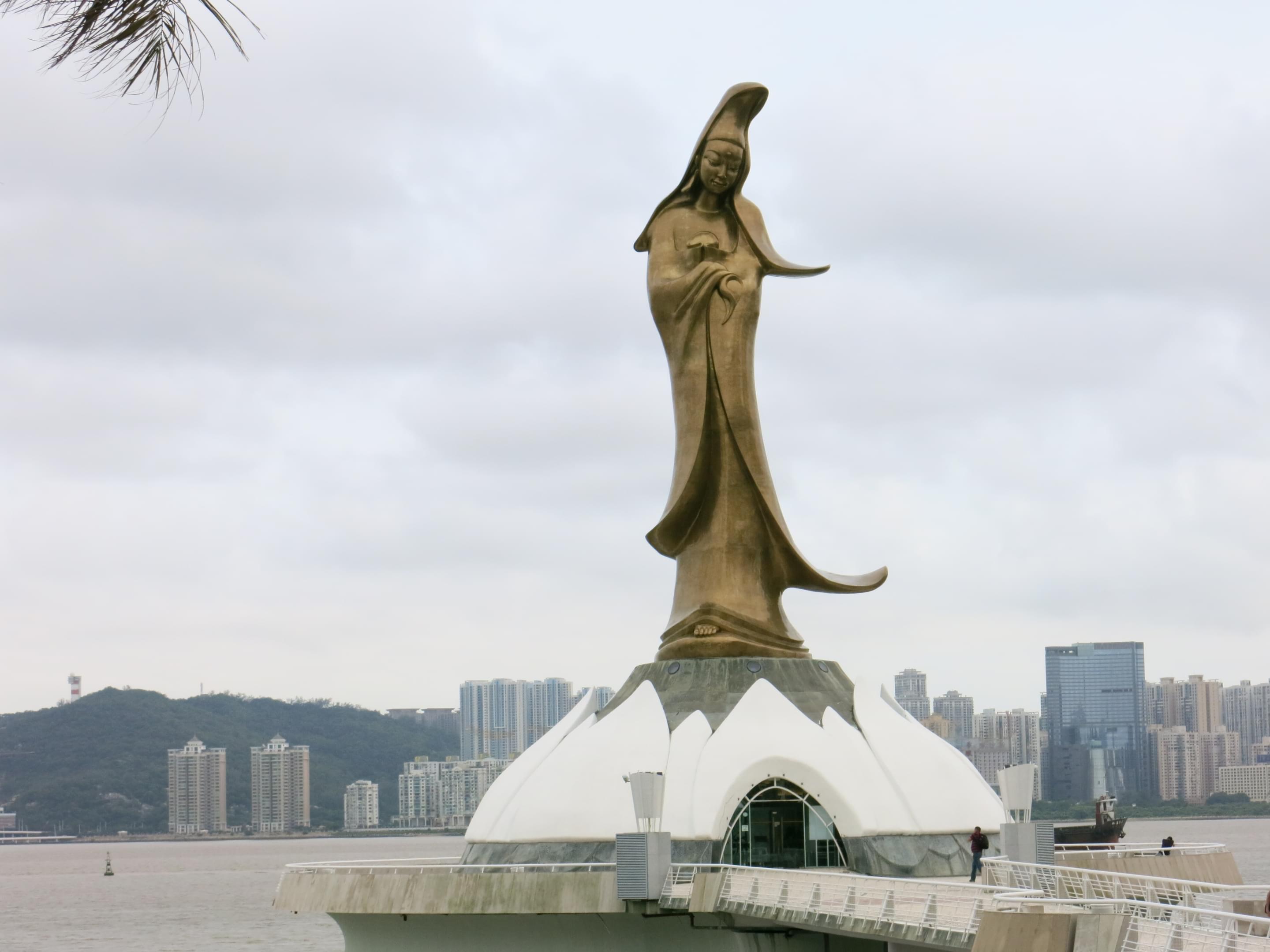 Kun Iam Statue Macau Overview
