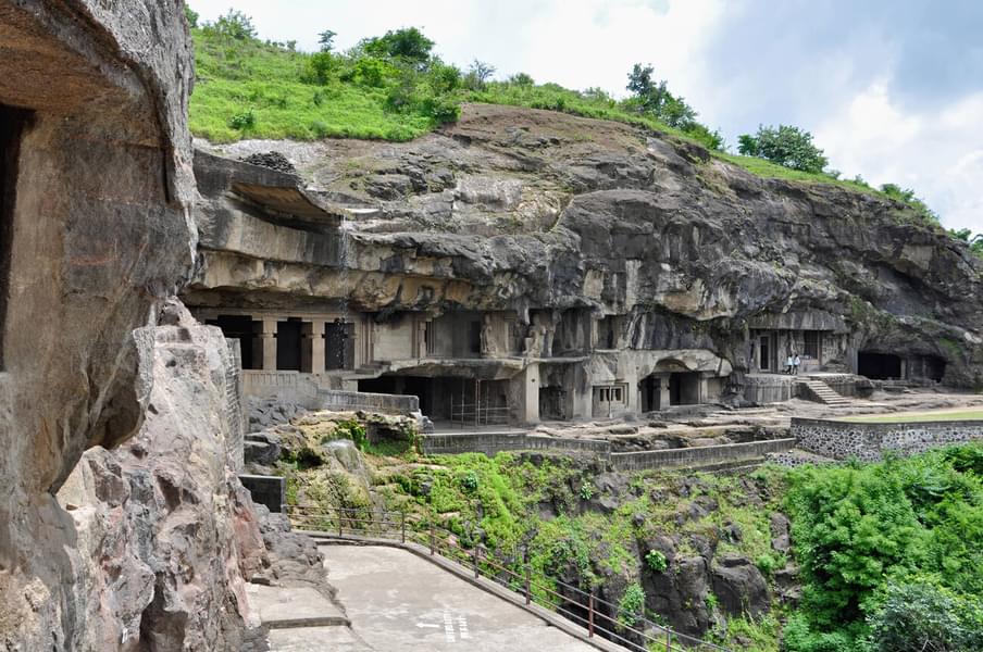 Pune to Aurangabad​ Sightseeing Tour Image