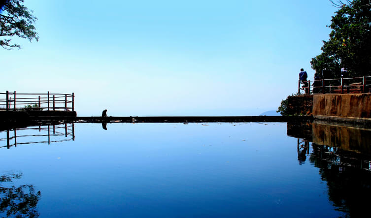 3br8cbovc1u82shcogowuyauwwyq 1539764745 reflection in chikhaldara maharashtra
