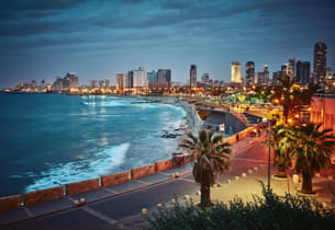Marvel at the stunning coastline view of Tel Aviv, a stunning coastal city